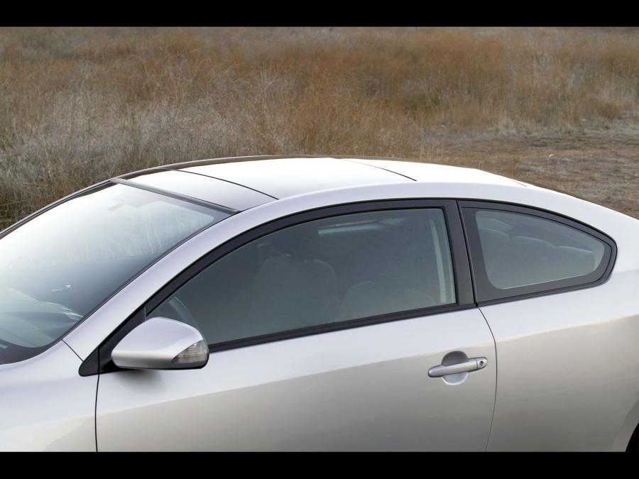  Scion tC 2005 года  (фото 73 из 130)